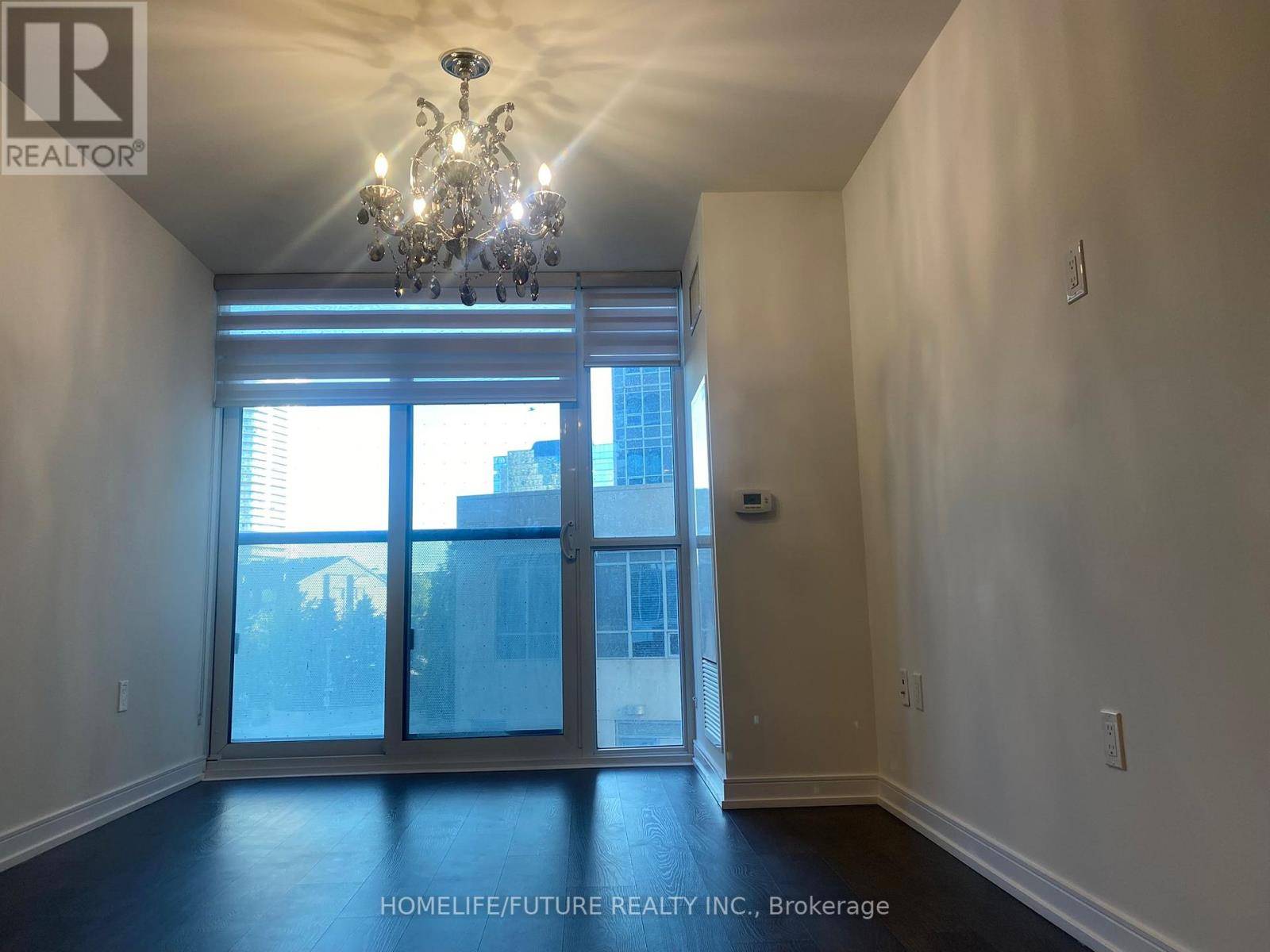 Toronto (agincourt South-malvern West), ON M1S0N4,225 Village Green SQ #204