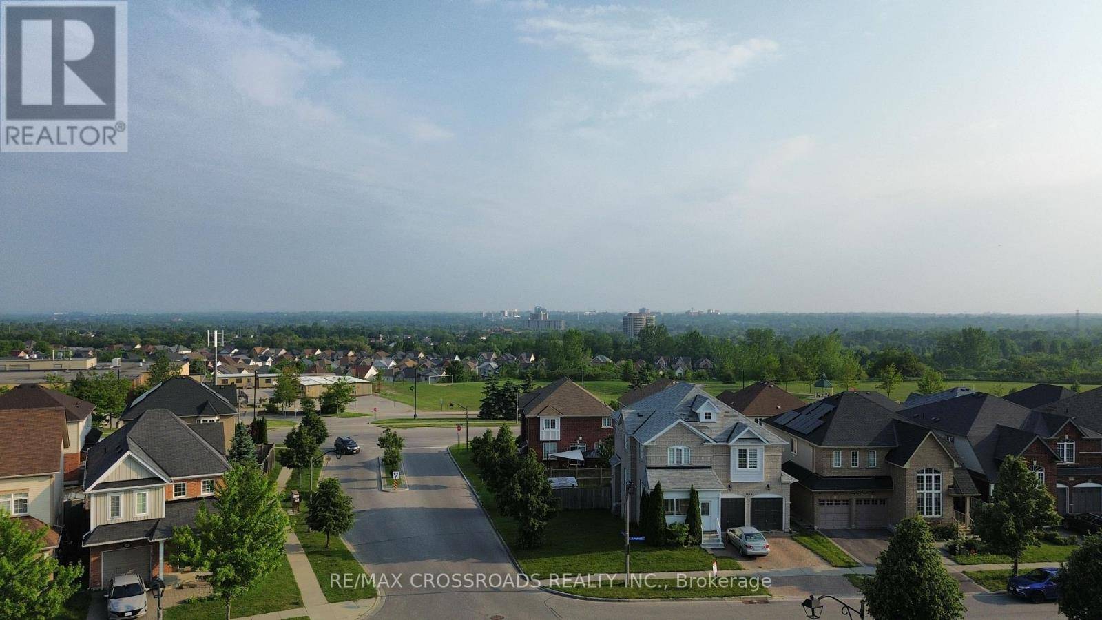 Oshawa (pinecrest), ON L1K0E2,1383 LANGLEY CIRCLE