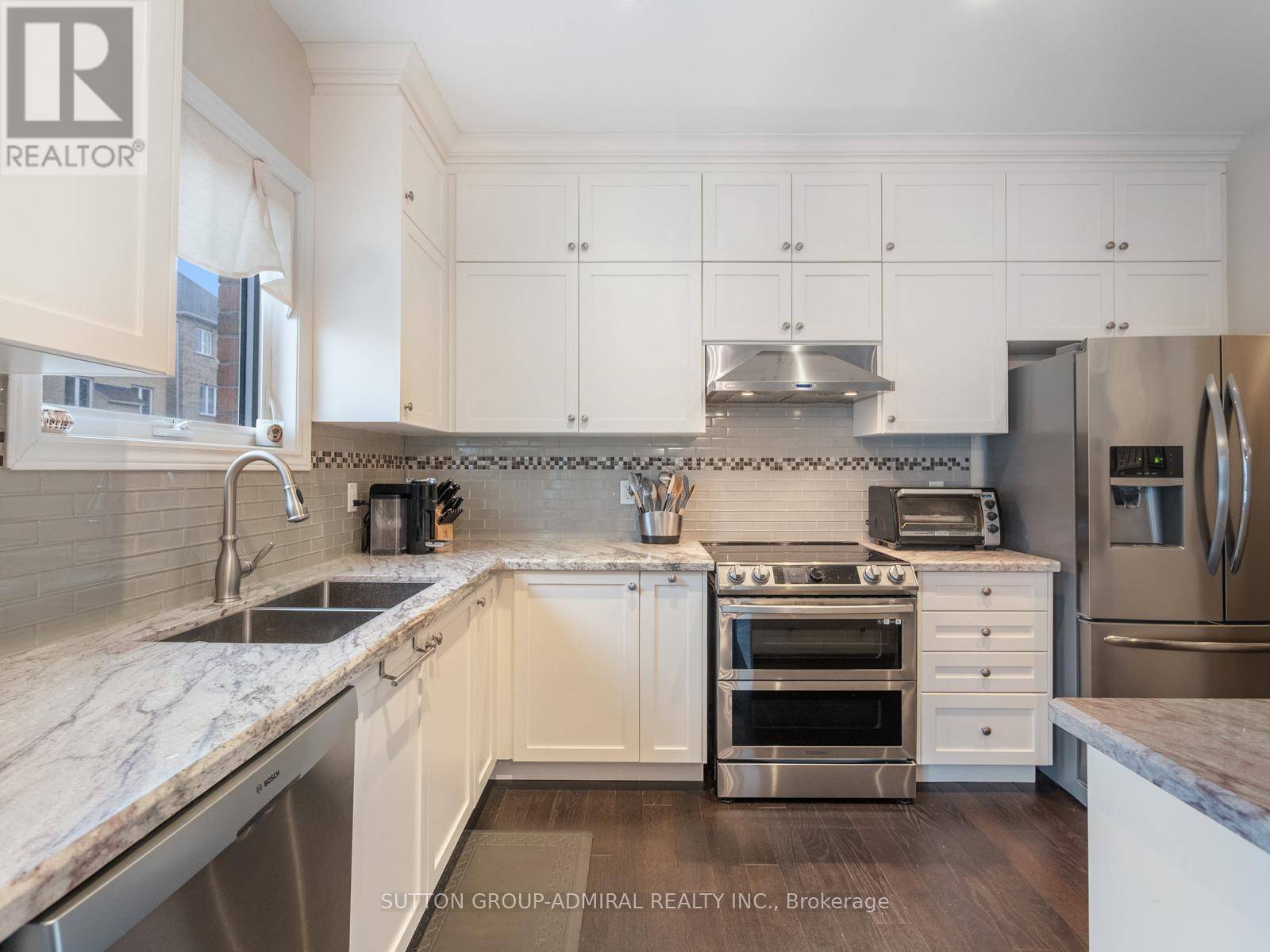 Oshawa (taunton), ON L1K0W2,876 WILLIAM LEE AVE