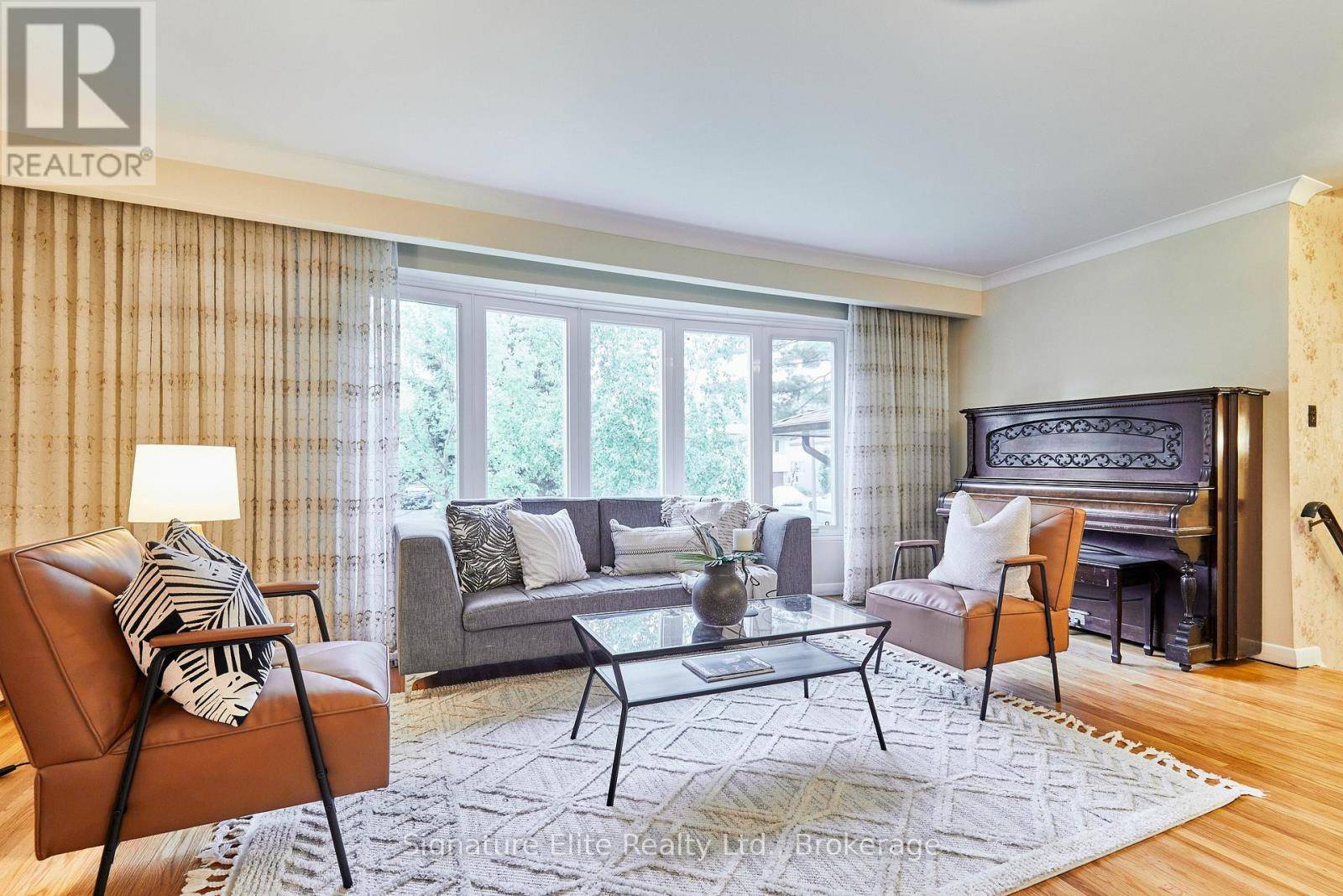 Toronto (guildwood), ON M1E1N4,53 REGENCY SQUARE