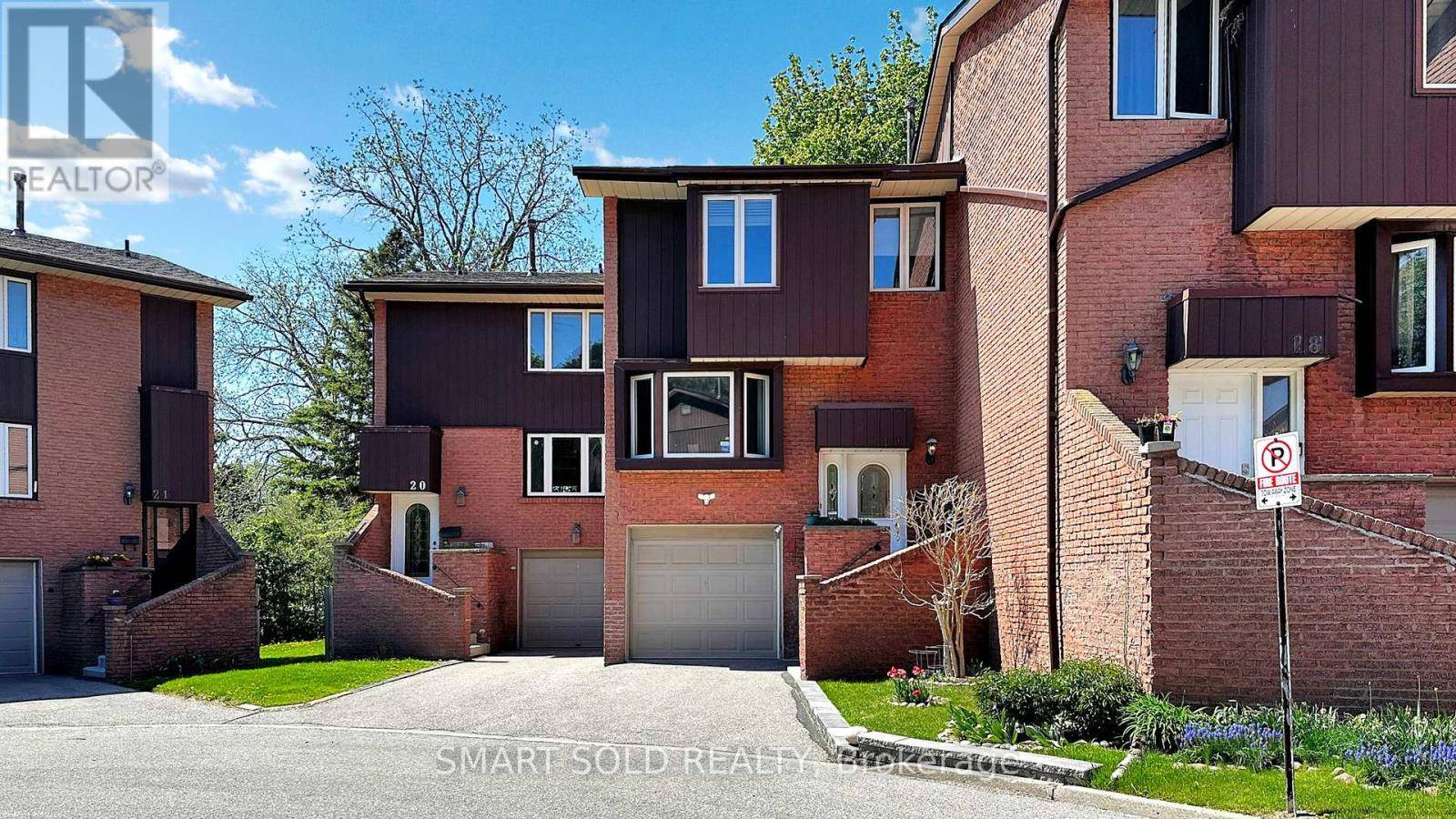 Toronto (agincourt South-malvern West), ON M1S1R5,2606 Midland AVE #19