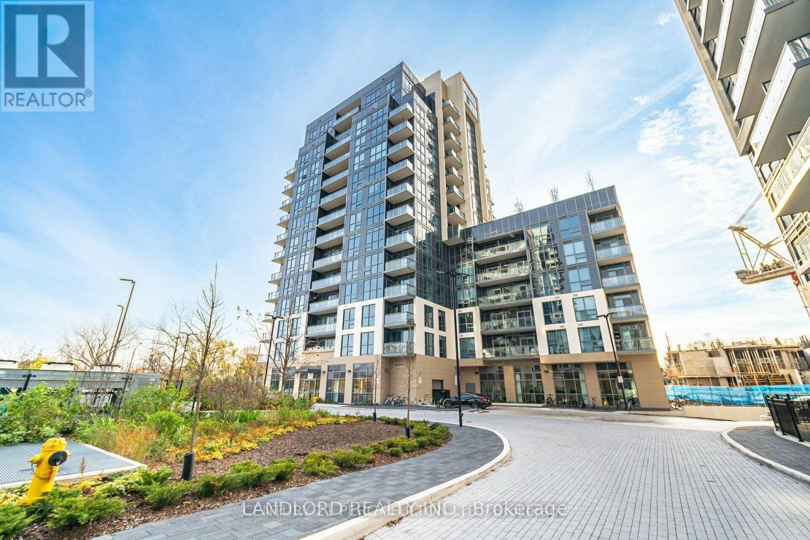Toronto (woburn), ON M1G0A8,10 Meadowglen PL #1202