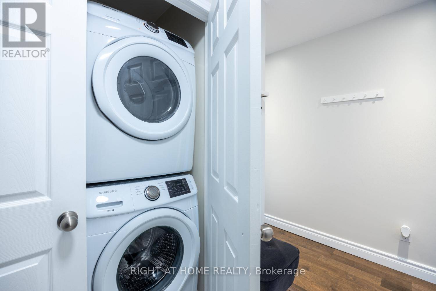 Clarington (bowmanville), ON L1C5N6,102 Aspen Springs DR #206