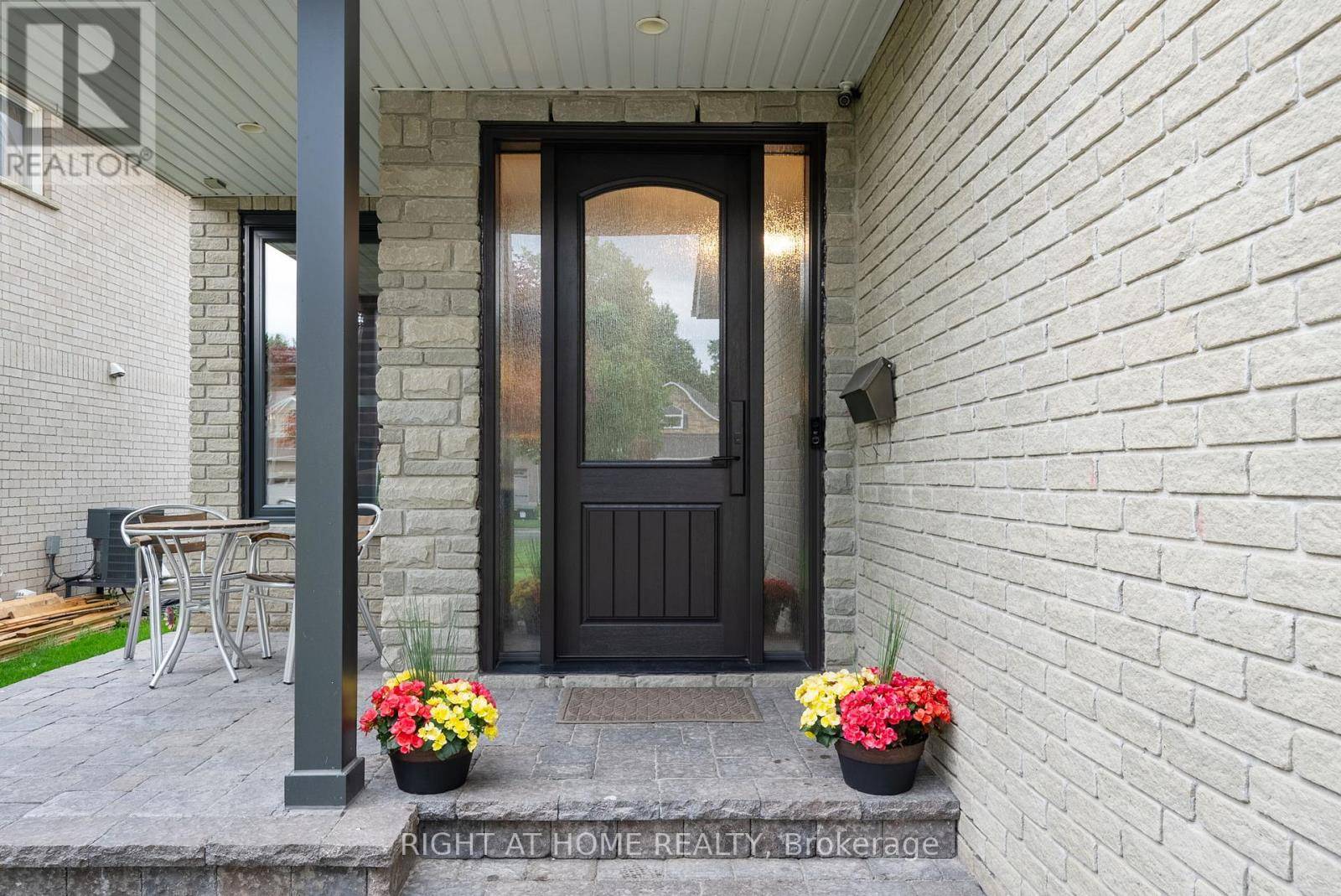 Oshawa (kedron), ON L1L1B8,489 BRITANNIA AVENUE E