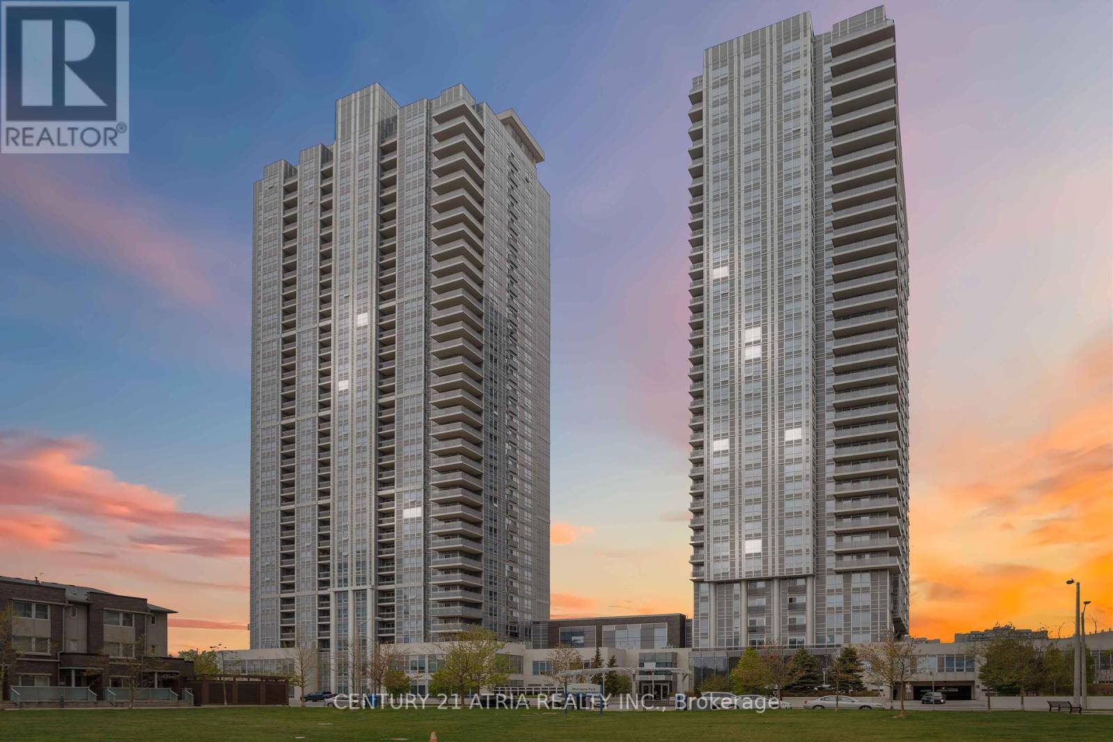 Toronto (agincourt South-malvern West), ON M1S0L8,275 Village Green SQ #717