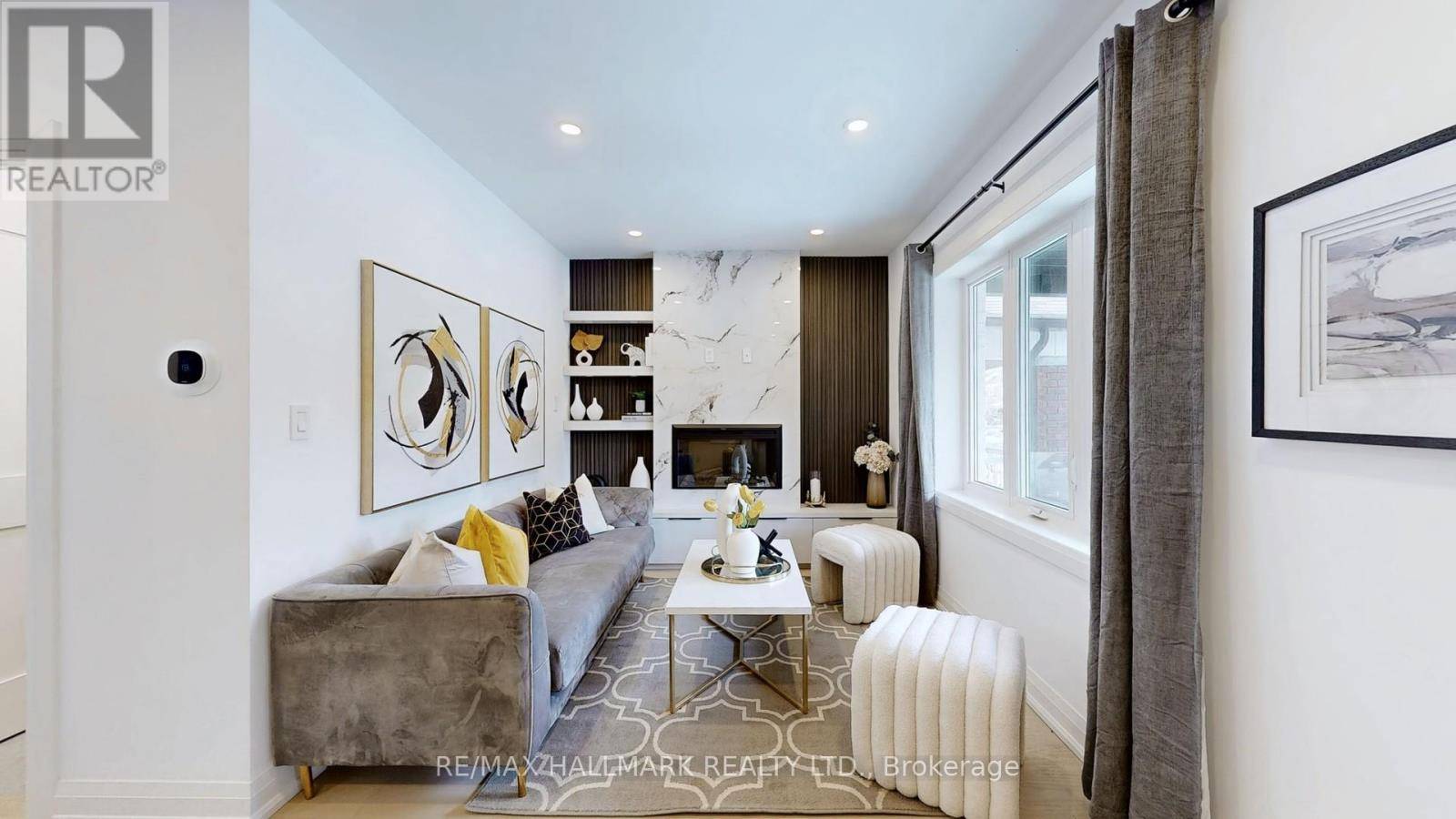 Toronto (danforth Village-east York), ON M4J1W6,85 SPRINGDALE BOULEVARD