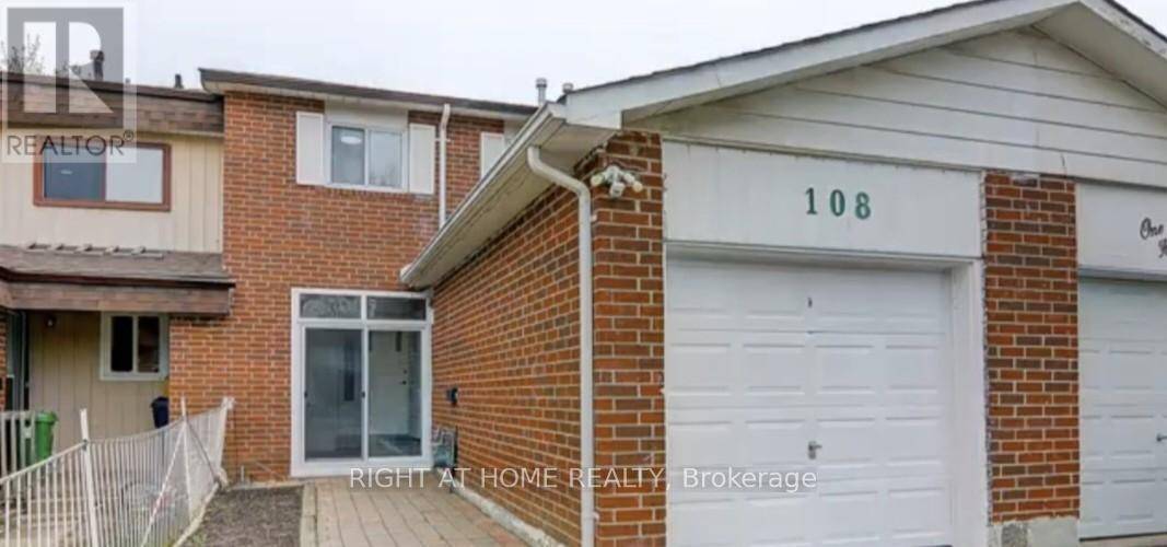 Toronto (malvern), ON M1B1W2,108 Bradstone SQ #BSMT