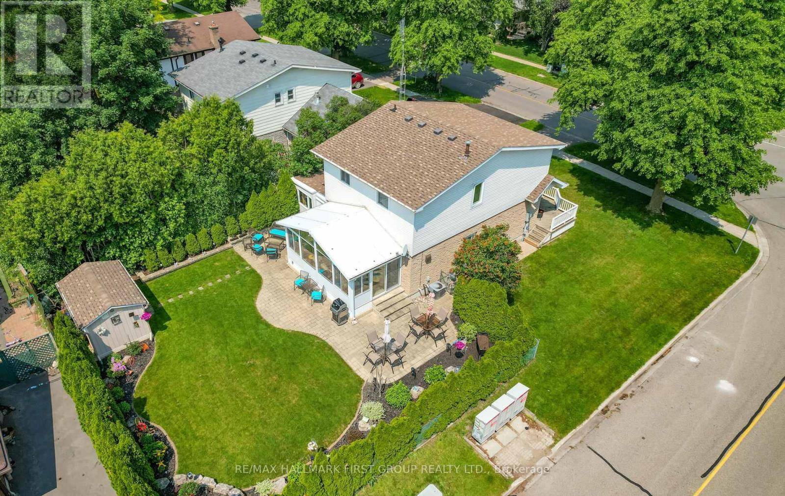 Whitby (lynde Creek), ON L1N5P6,31 MICHAEL BOULEVARD