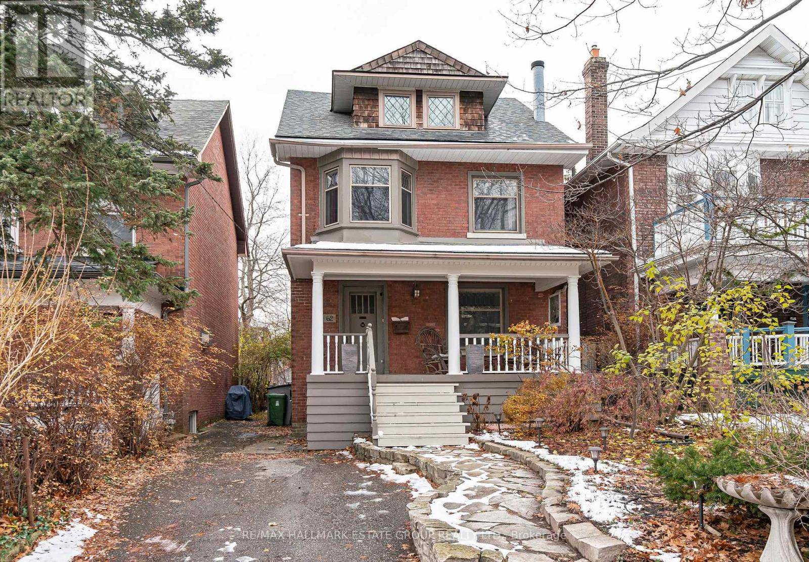 Toronto (the Beaches), ON M4E2R6,62 HAMBLY AVENUE