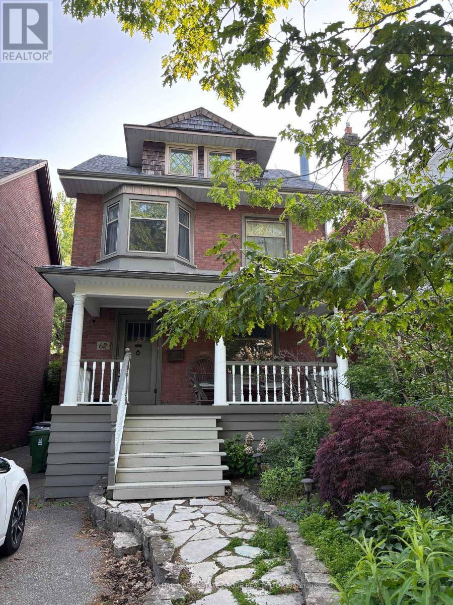Toronto (the Beaches), ON M4E2R6,62 HAMBLY AVENUE