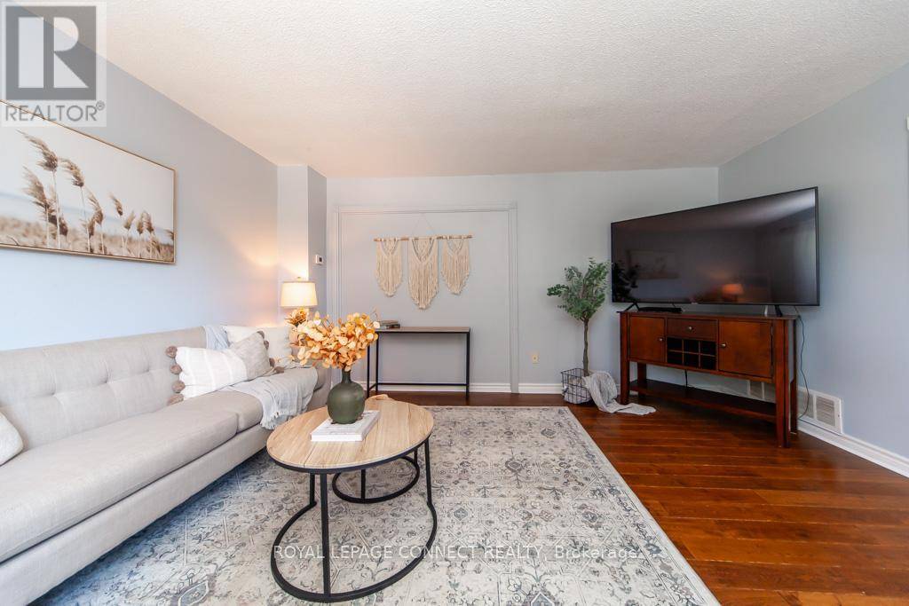 Scugog (port Perry), ON L9L1K8,98 CHESTER CRESCENT
