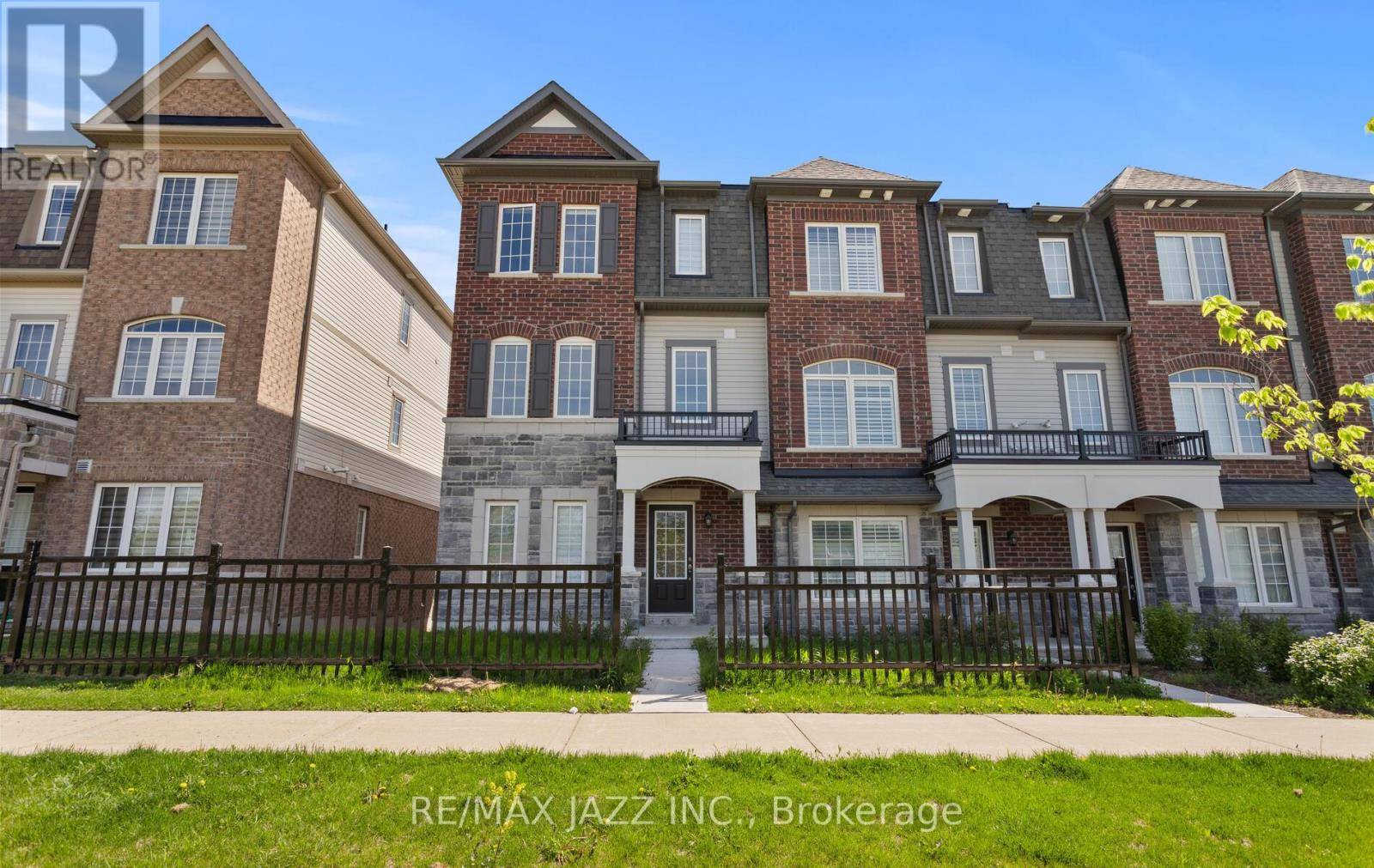 Clarington (bowmanville), ON L1C7H7,87 HONEY CRISP LANE