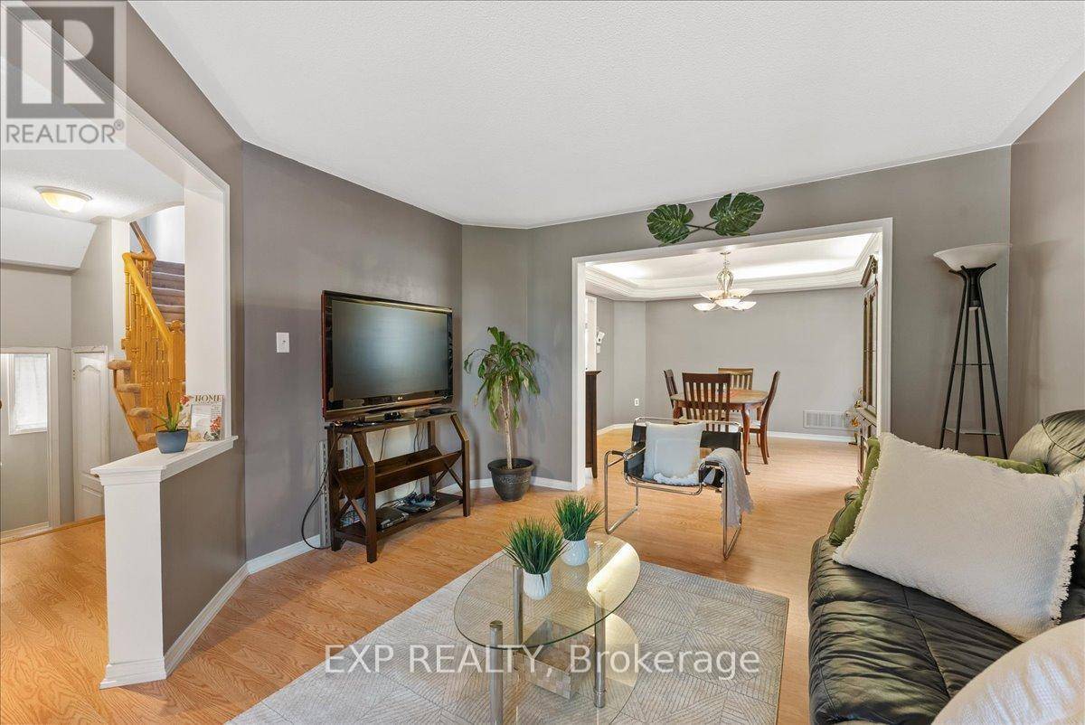 Oshawa (taunton), ON L1K0H5,1777 BADGLEY DRIVE