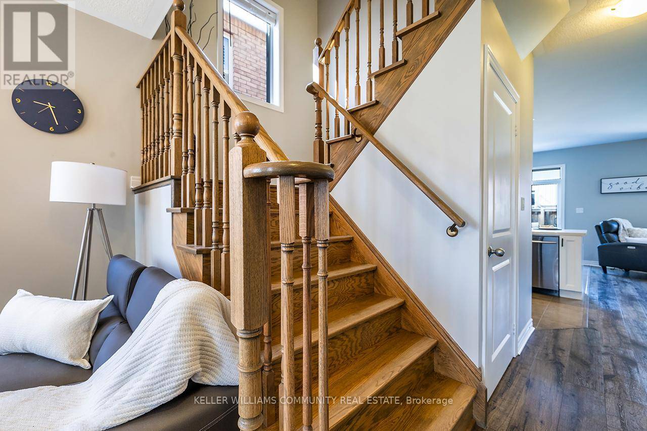 Clarington (bowmanville), ON L1C0P5,79 SUMERSFORD DRIVE