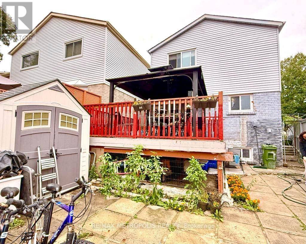 Toronto (malvern), ON M1B3H4,4 SHEPMORE TERRACE