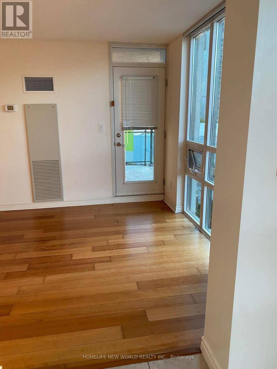 Toronto (woburn), ON M1H0A2,88 Grangeway AVE #603