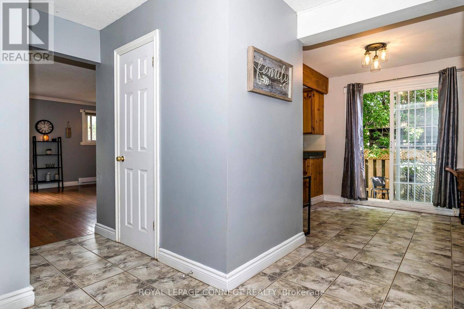 Oshawa (lakeview), ON L1J6C6,345 KILLARNEY COURT