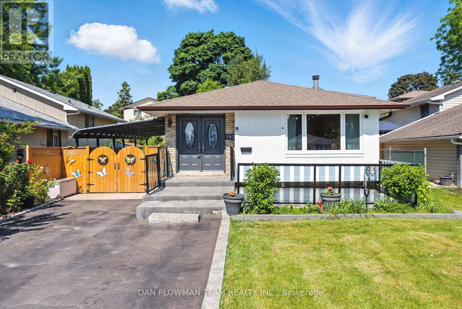 Oshawa (donevan), ON L1H7S6,583 ANNANDALE STREET