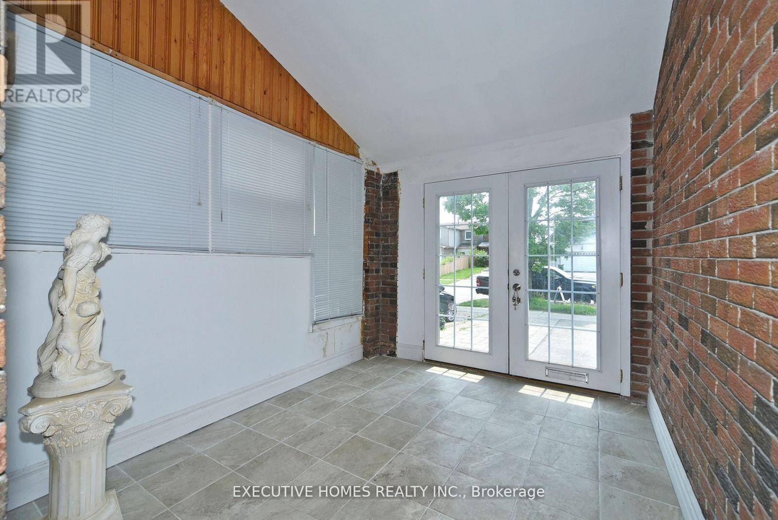 Toronto (rouge), ON M1B2G8,194 BRAYMORE BOULEVARD