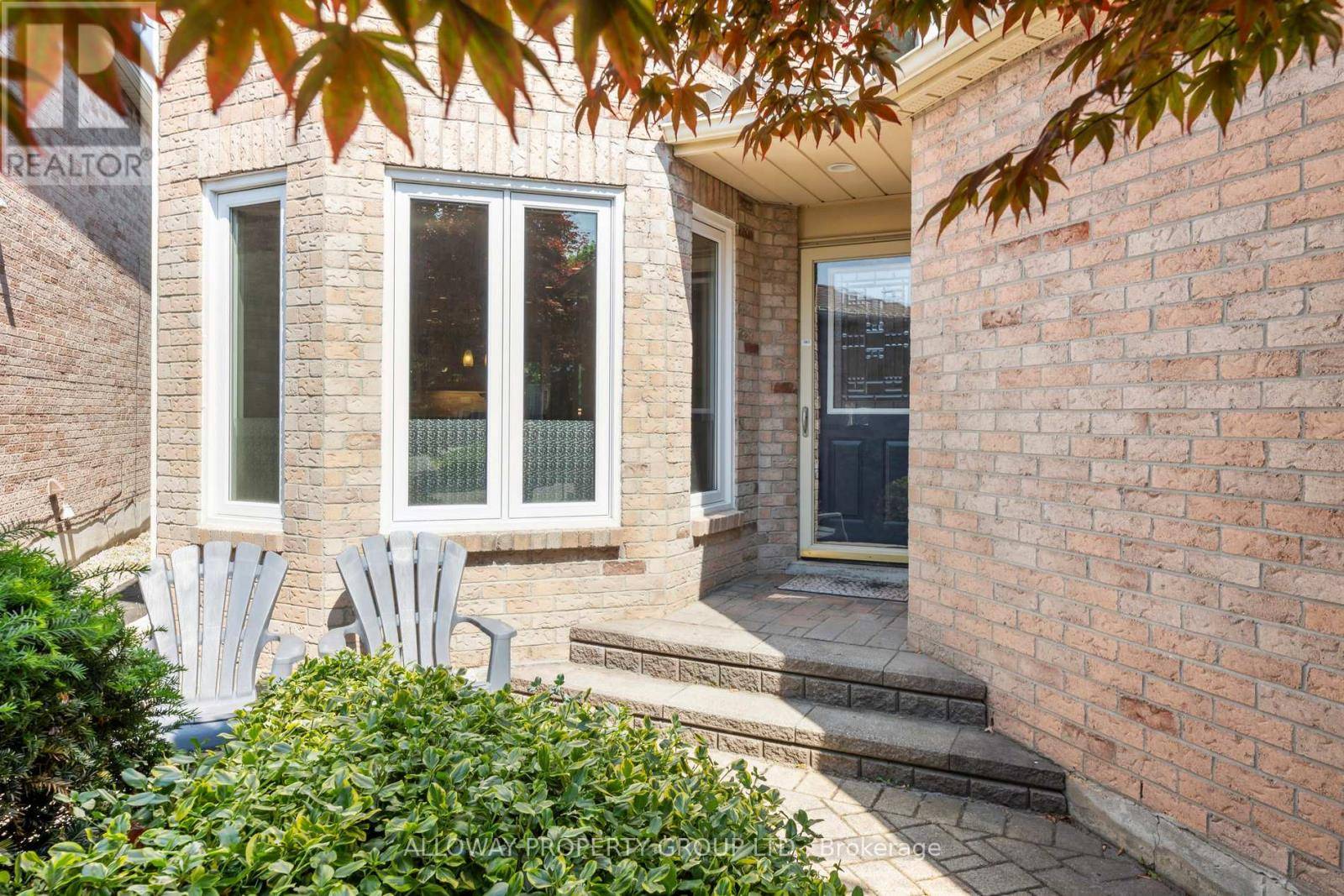 Pickering (liverpool), ON L1V5B8,1619 DEERBROOK DRIVE