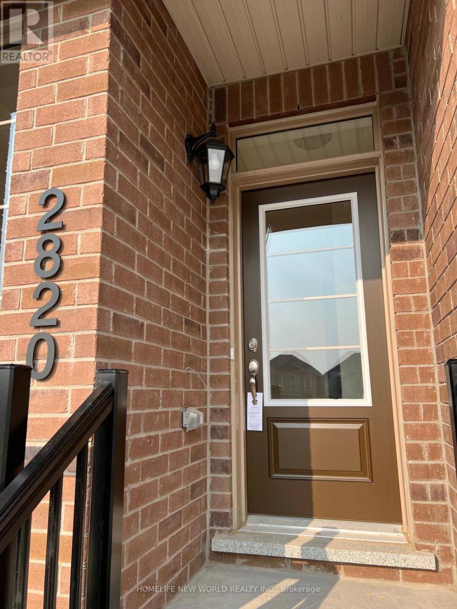 Pickering, ON L1X0R6,2820 TIPPETT MEWS