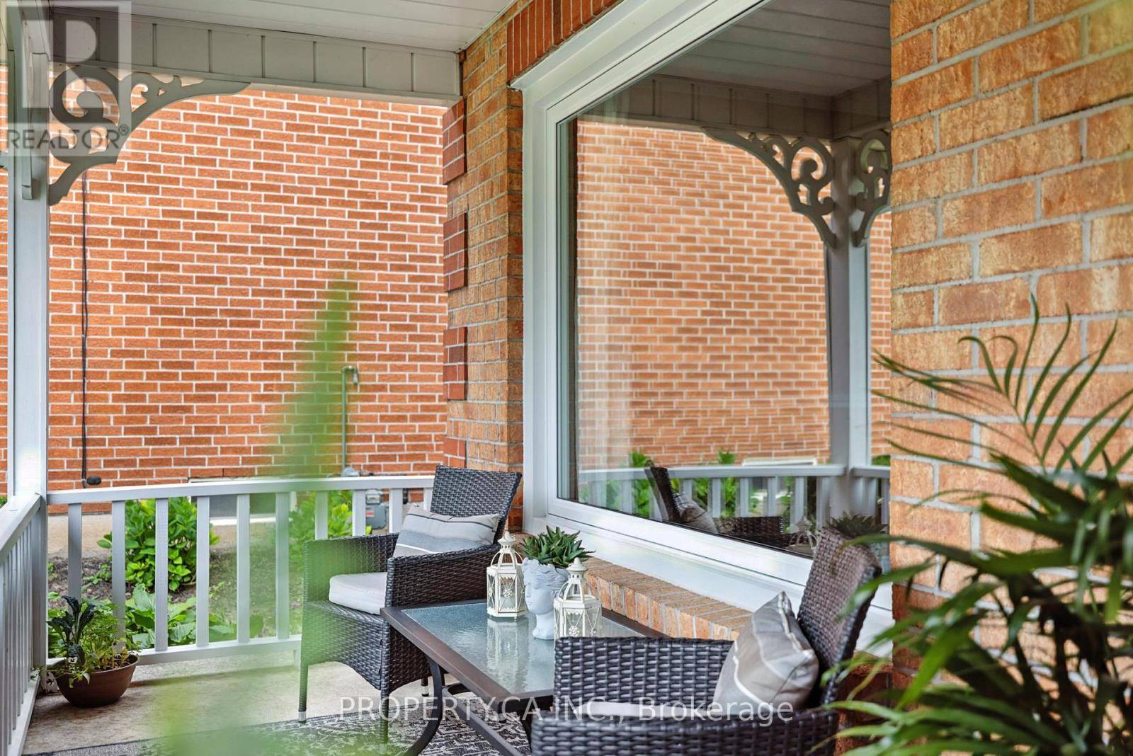Whitby (williamsburg), ON L1R1E5,3 WHITBURN STREET