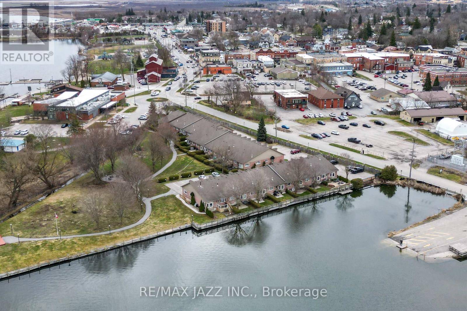 Scugog (port Perry), ON L9L1C4,234 Water ST #7