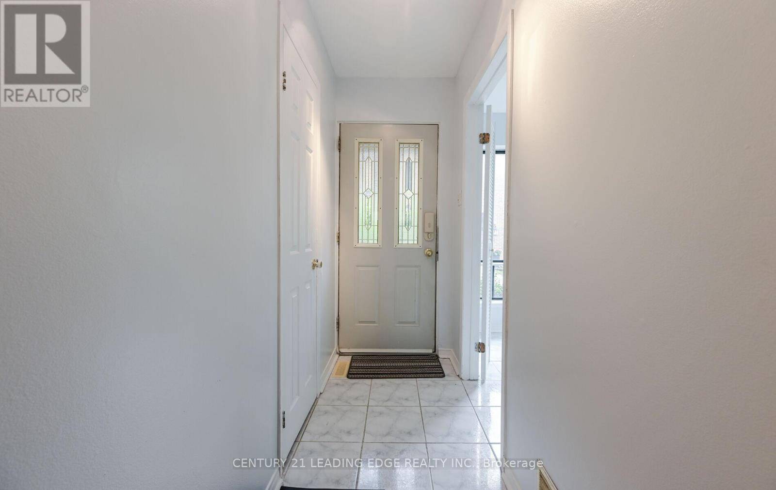 Toronto (guildwood), ON M1E4S5,28 Livingston RD #70