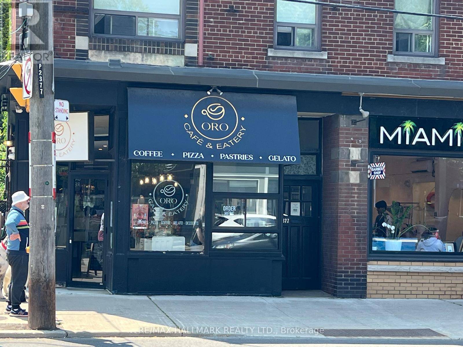 Toronto (the Beaches), ON M4E1H2,2377 QUEEN STREET E