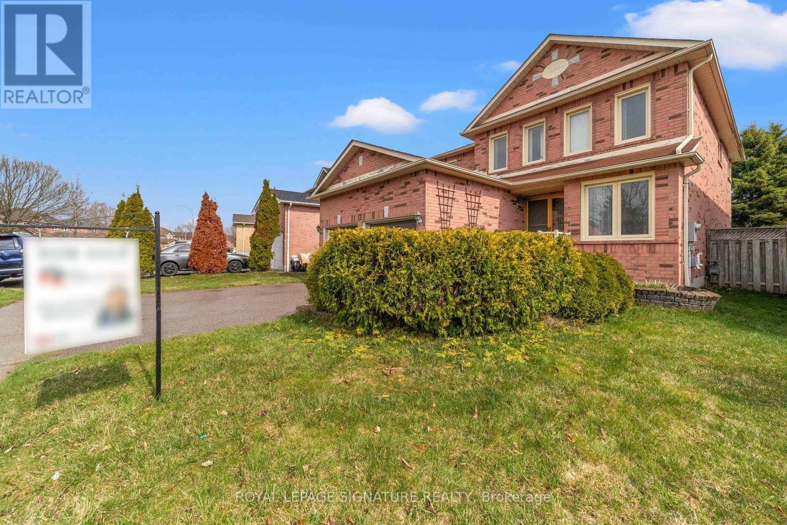 Whitby (williamsburg), ON L1R2J6,35 VALLEYWOOD DRIVE