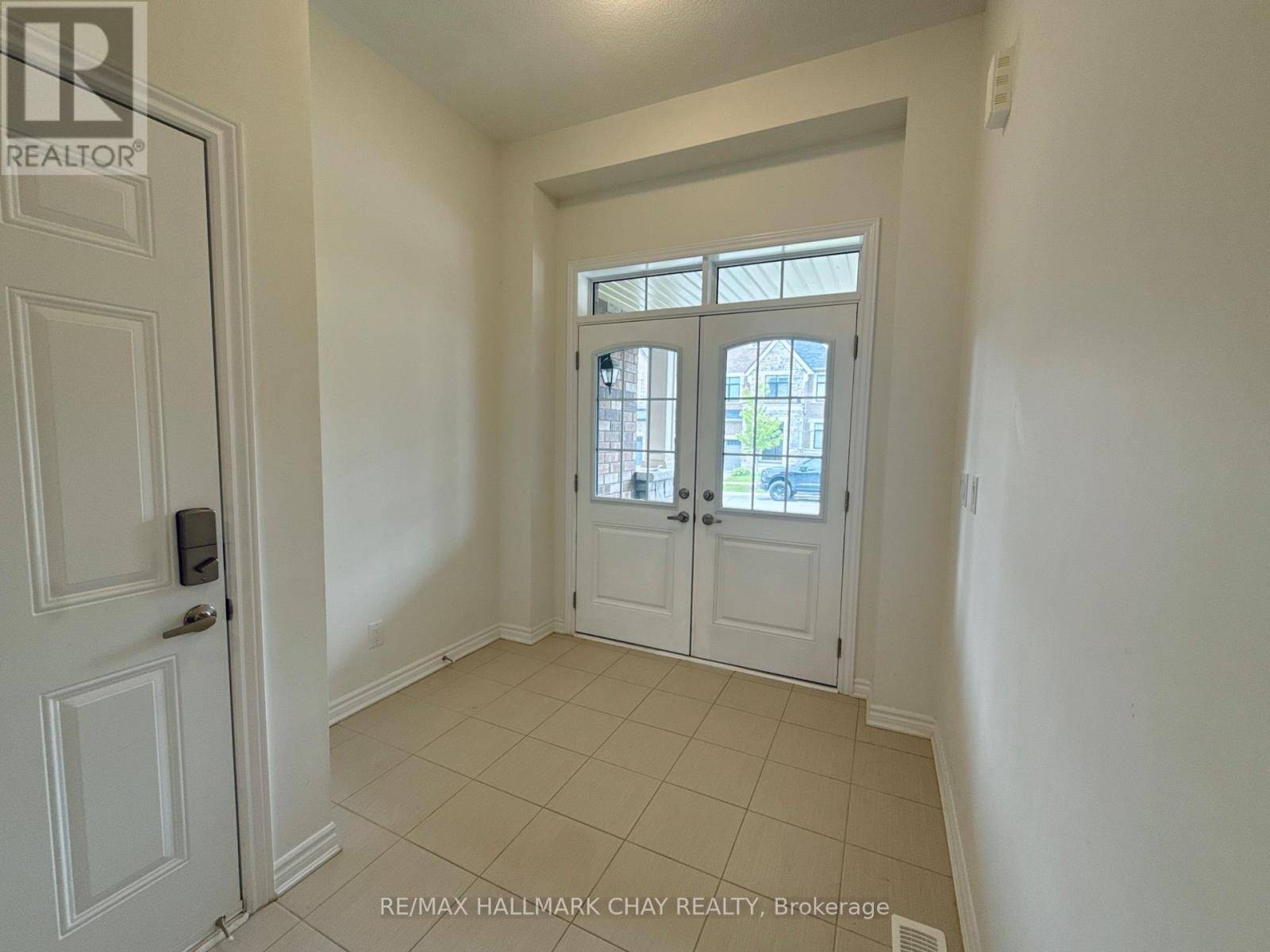 Whitby (rolling Acres), ON L1R0R2,17 SUTCLIFFE DRIVE