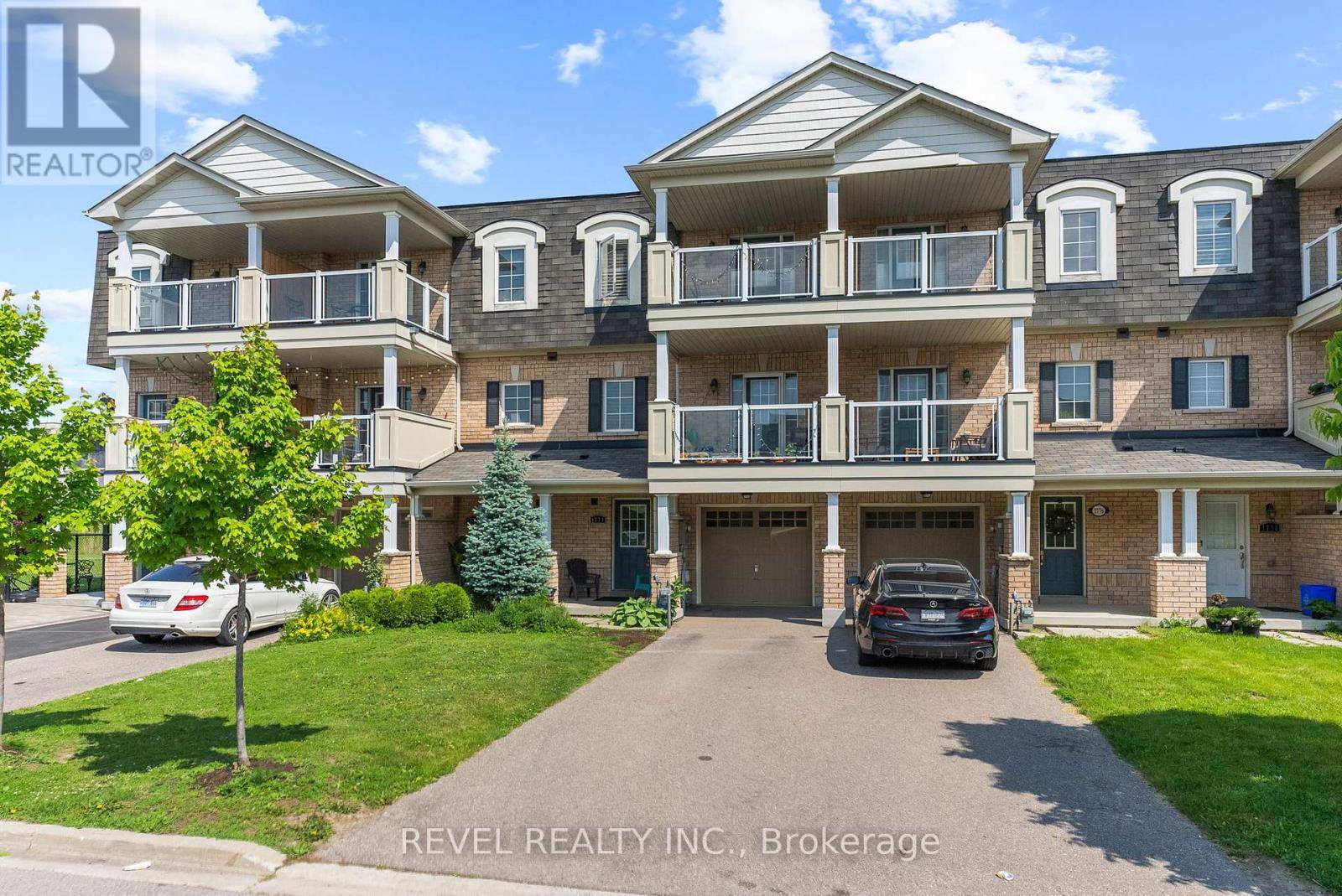Pickering (duffin Heights), ON L1X0C2,1774 CAROUSEL MEWS