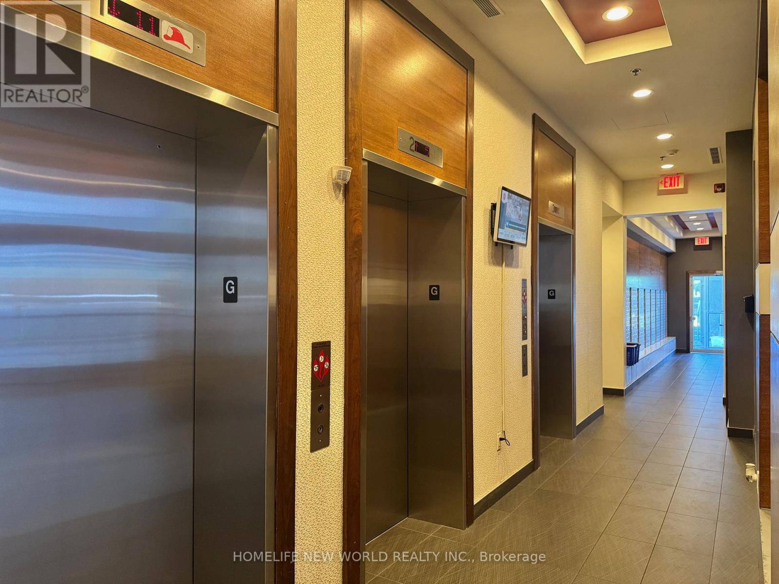Toronto (bendale), ON M1P0B2,70 Town Centre CT #1703