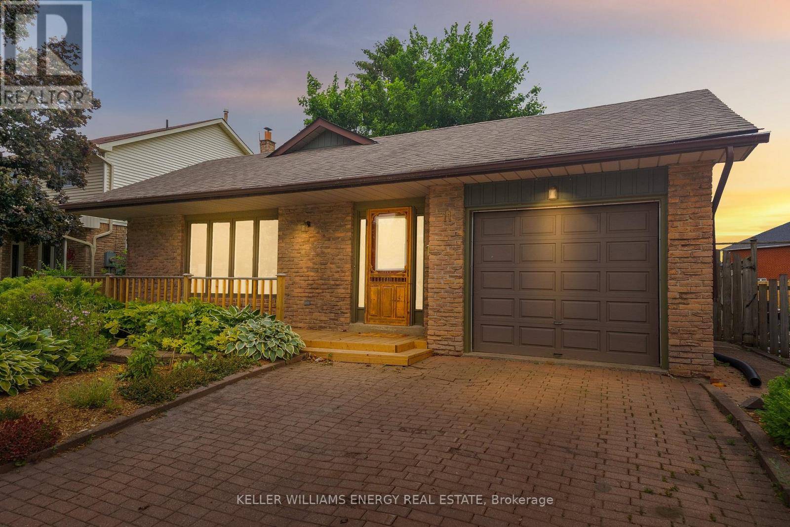 Whitby (pringle Creek), ON L1N6E8,11 PILKINGTON CRESCENT