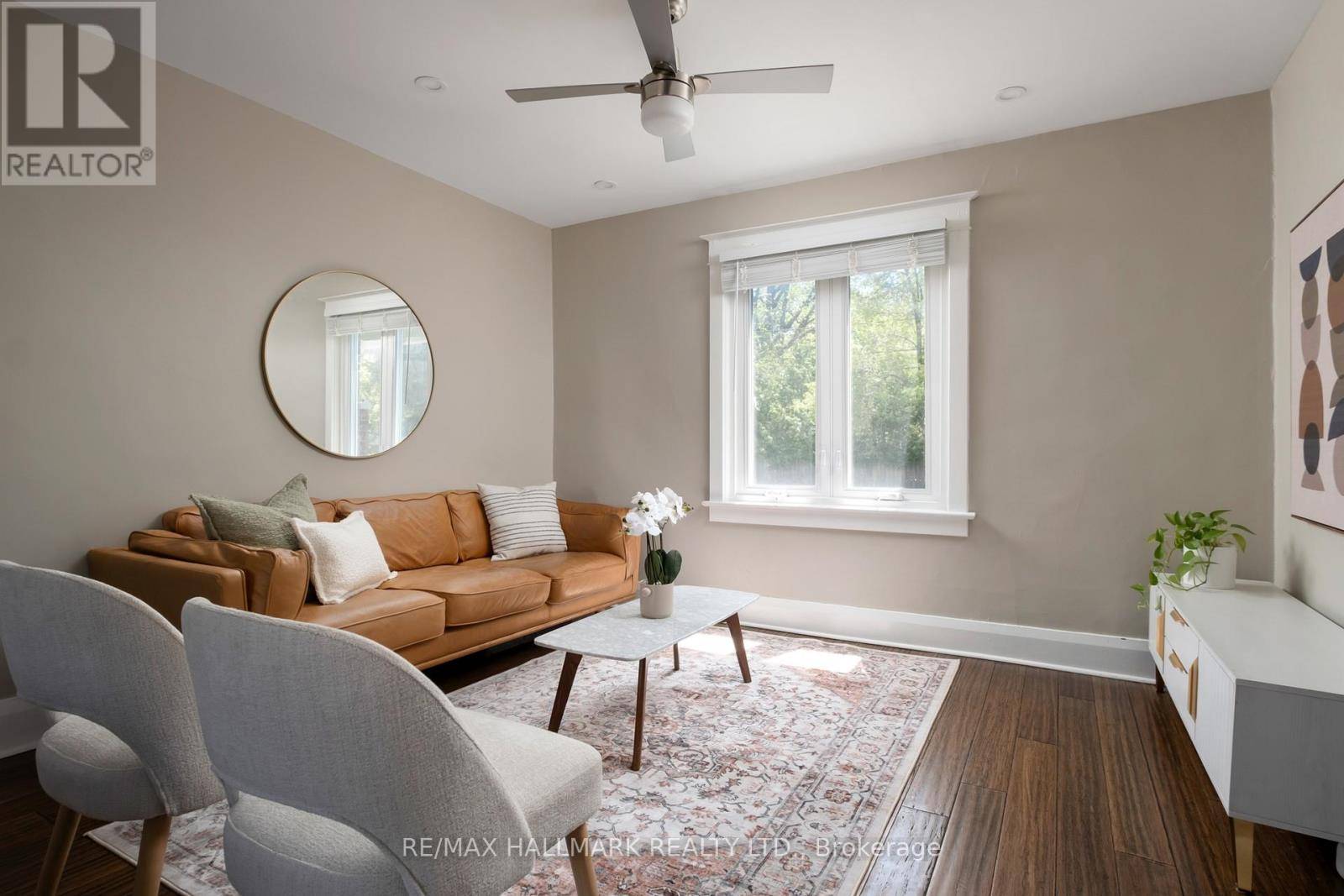 Toronto (crescent Town), ON M4C2C9,2A MIDBURN AVENUE