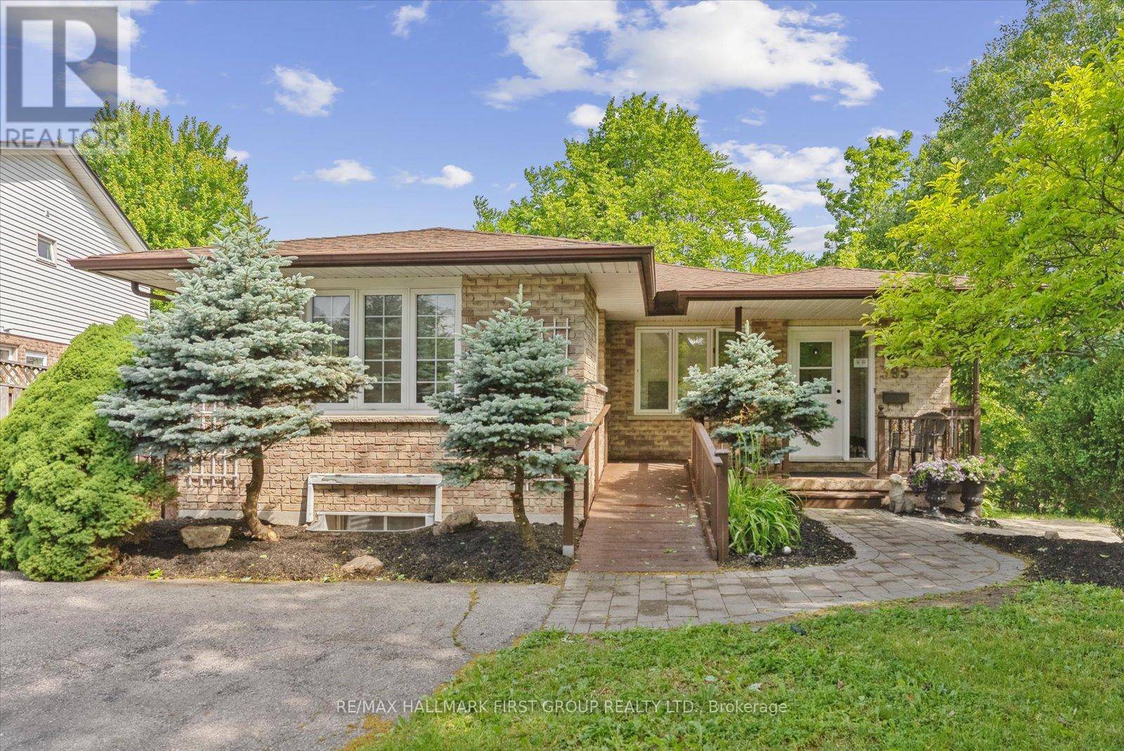 Scugog (port Perry), ON L9L1W1,395 COCHRANE COURT