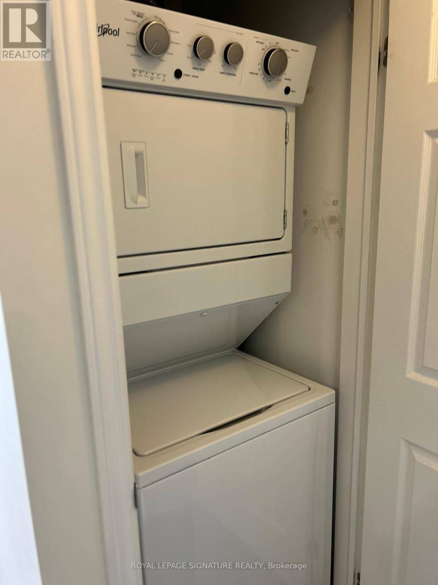 Clarington (newcastle), ON L1B0V4,21 Brookhouse DR #320