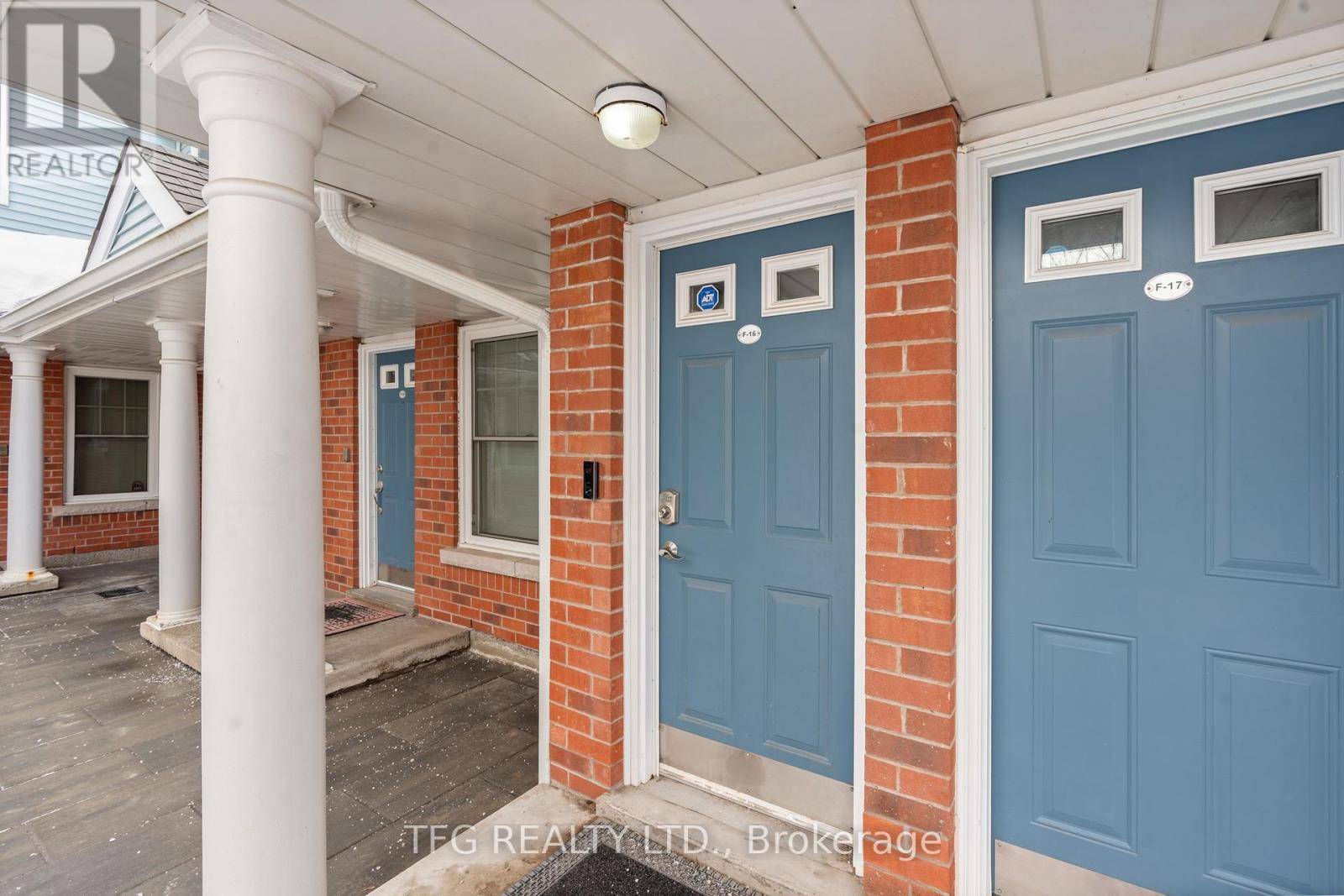 Clarington (courtice), ON L1E1S8,1667 Nash RD #F16