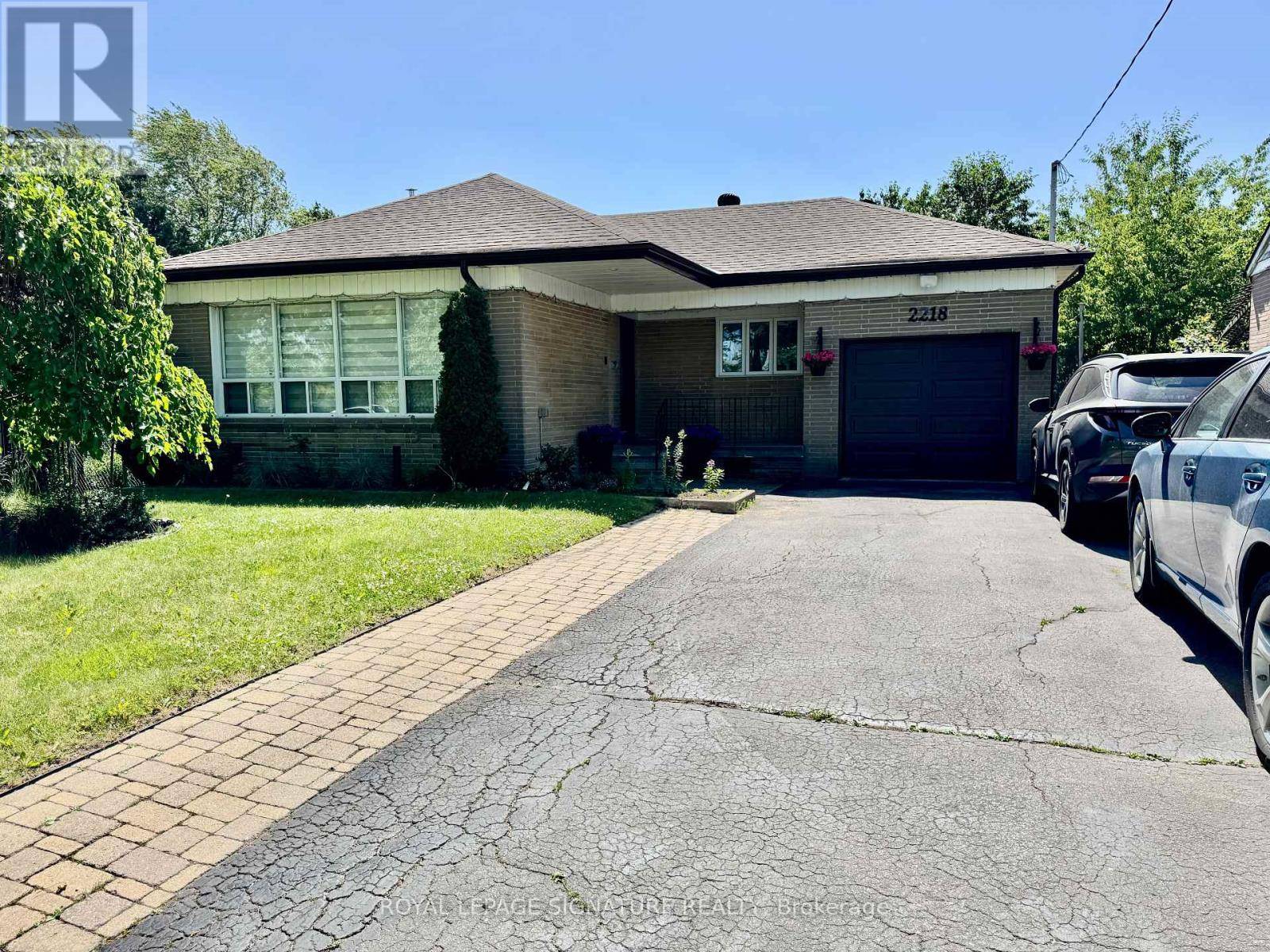 Toronto (agincourt South-malvern West), ON M1S2B5,2218 BRIMLEY ROAD