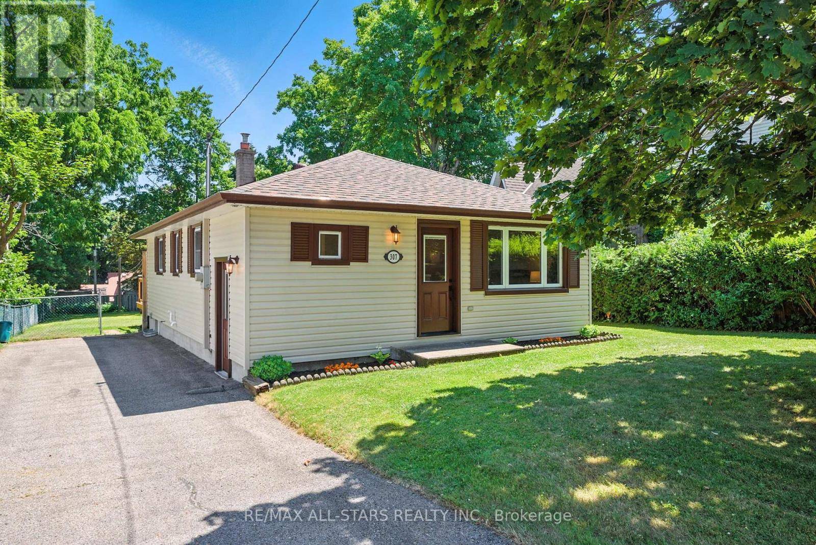 Scugog (port Perry), ON L9L1M4,307 COCHRANE STREET