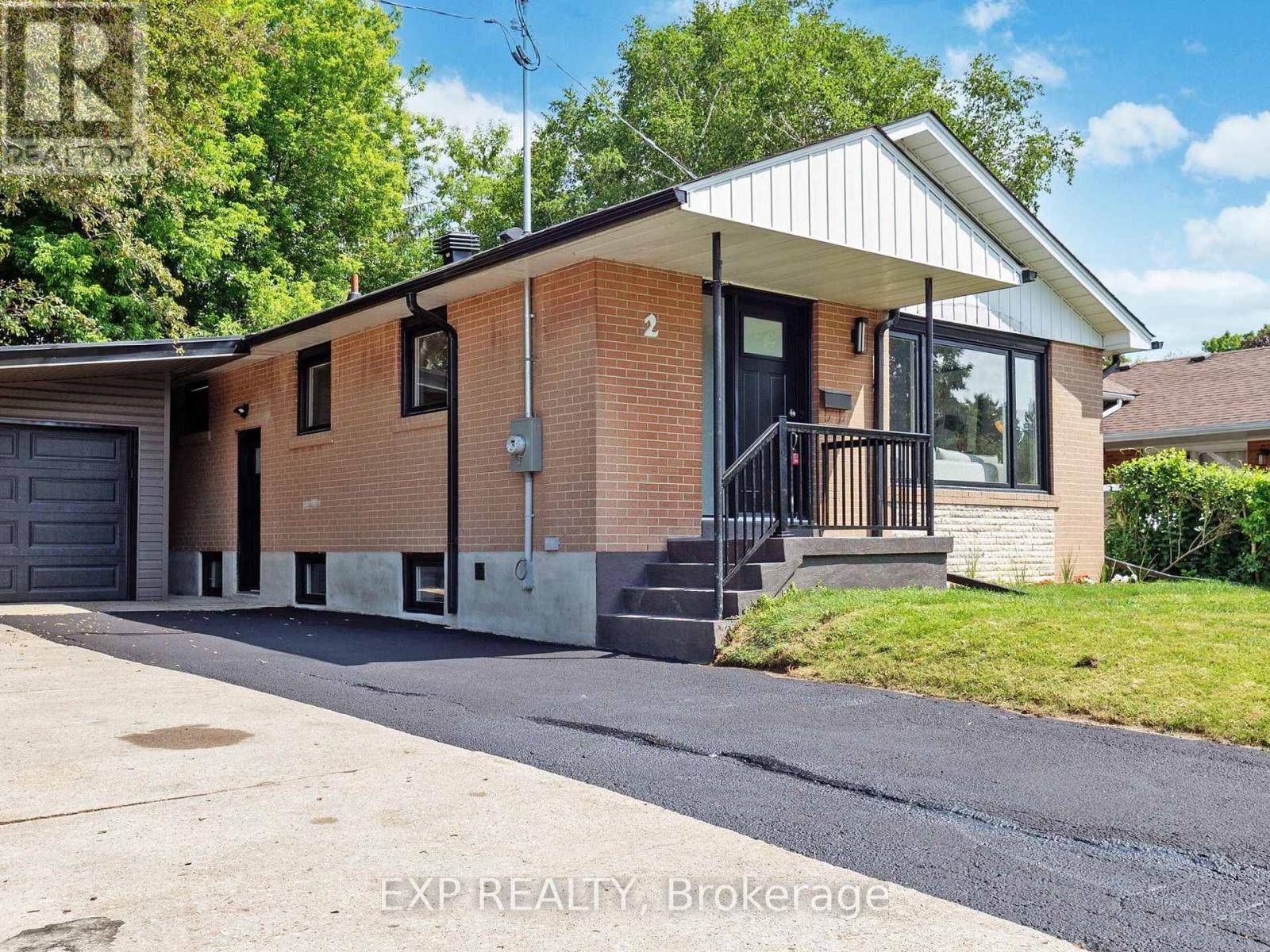 Toronto (west Hill), ON M1E3K7,2 WILDLARK DRIVE