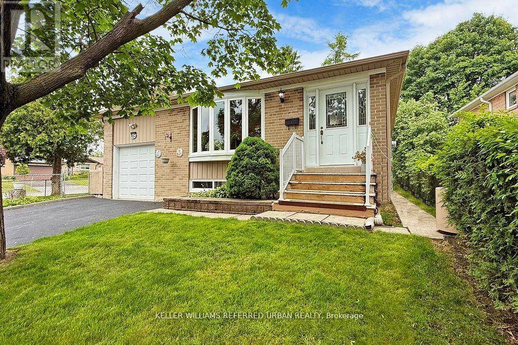 Toronto (agincourt South-malvern West), ON M1S1W9,11 MIDCROFT DRIVE