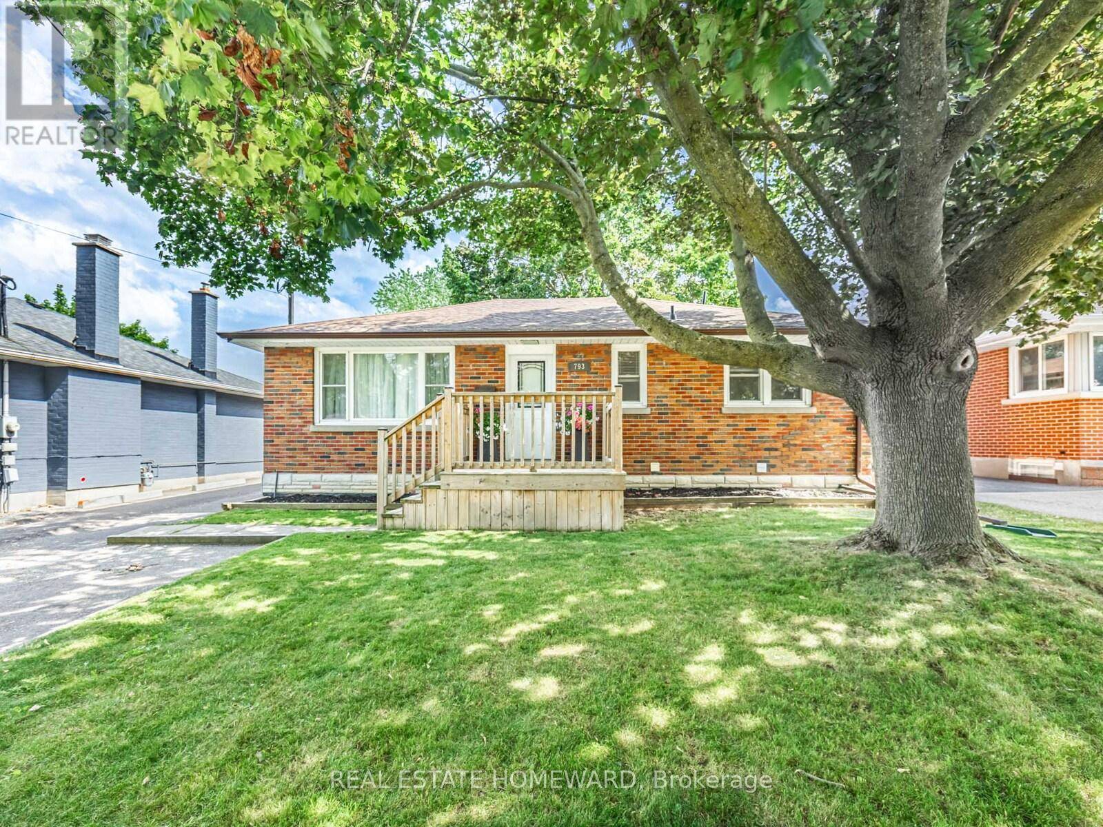 Oshawa (eastdale), ON L1G1H3,793 EASTGLEN DRIVE