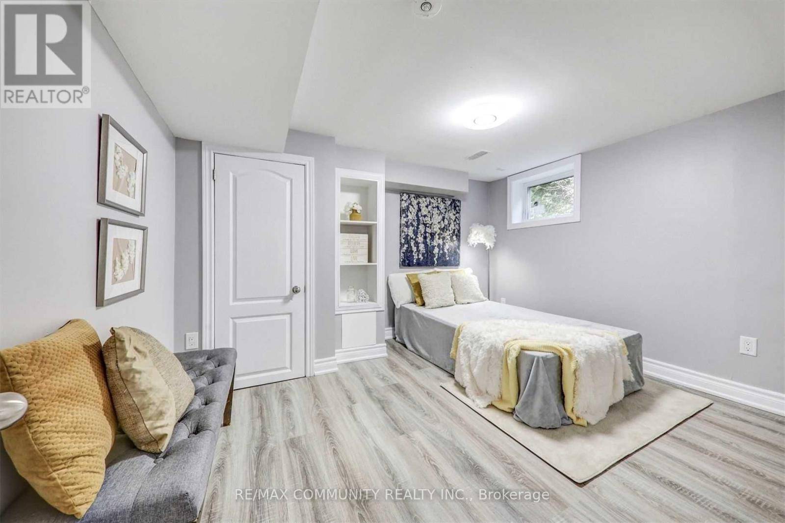 Whitby (downtown Whitby), ON L1N4K8,507 Brock ST South #BSMT