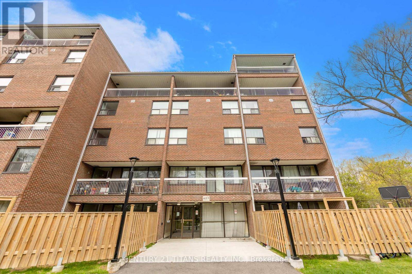 Toronto (west Hill), ON M1E4V6,4064 Lawrence AVE East #501
