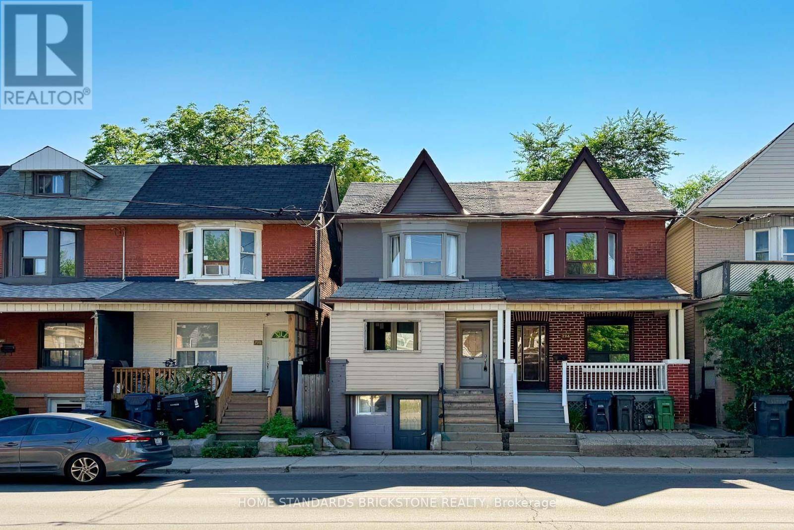 Toronto (playter Estates-danforth), ON M4K3S7,792 Pape AVE #2nd Floor