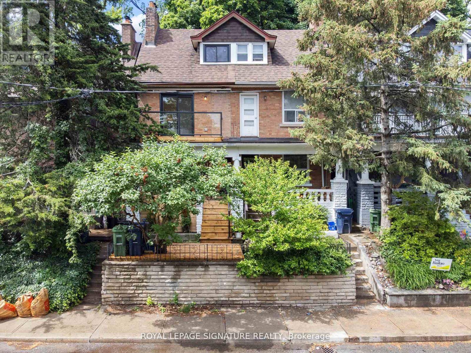 Toronto (south Riverdale), ON M4K1J3,36 Tennis CRES #Main