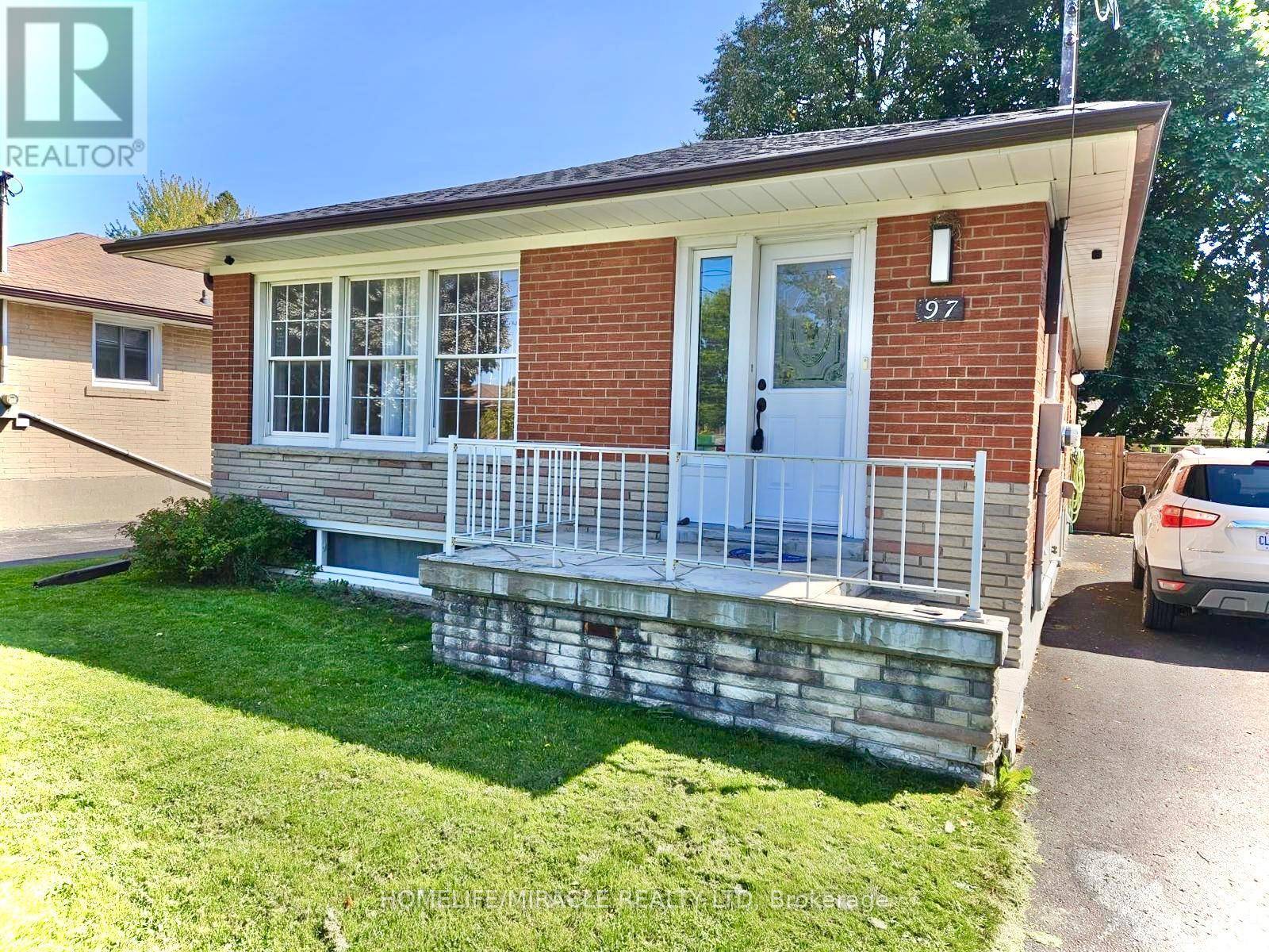 Toronto (woburn), ON M1H1V8,97 Pandora CIR #Main Floor