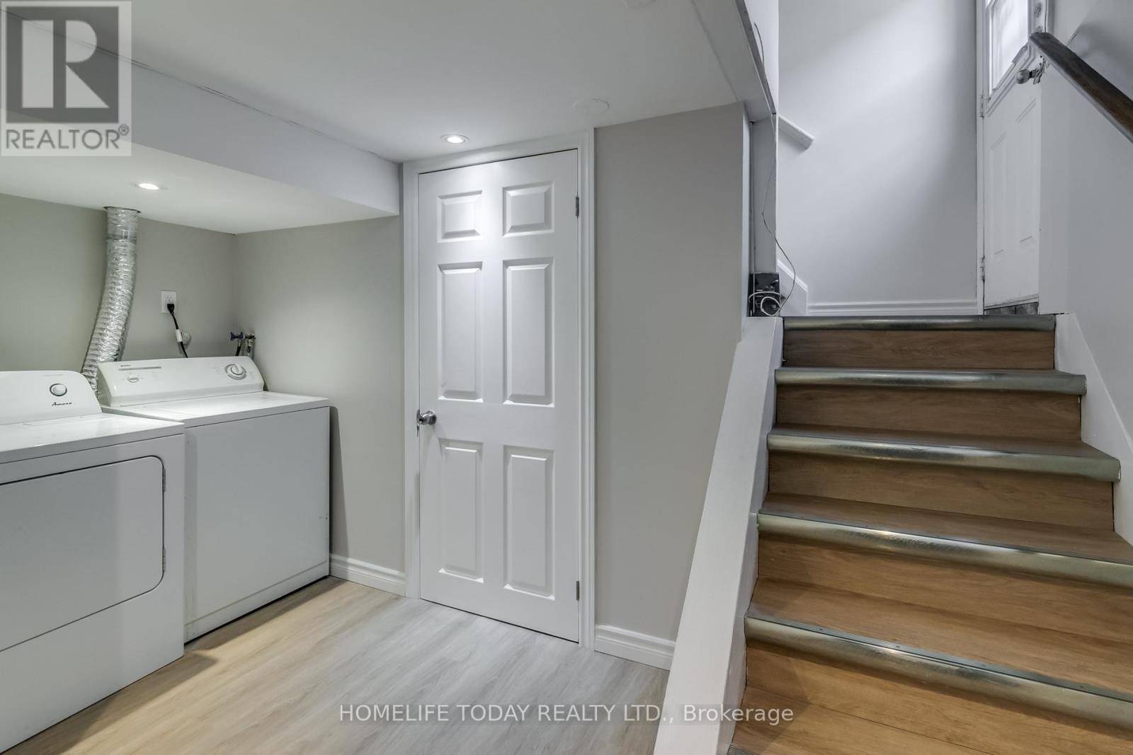 Toronto (wexford-maryvale), ON M1R1E1,19 Bardwell CRES #Bsmt-A