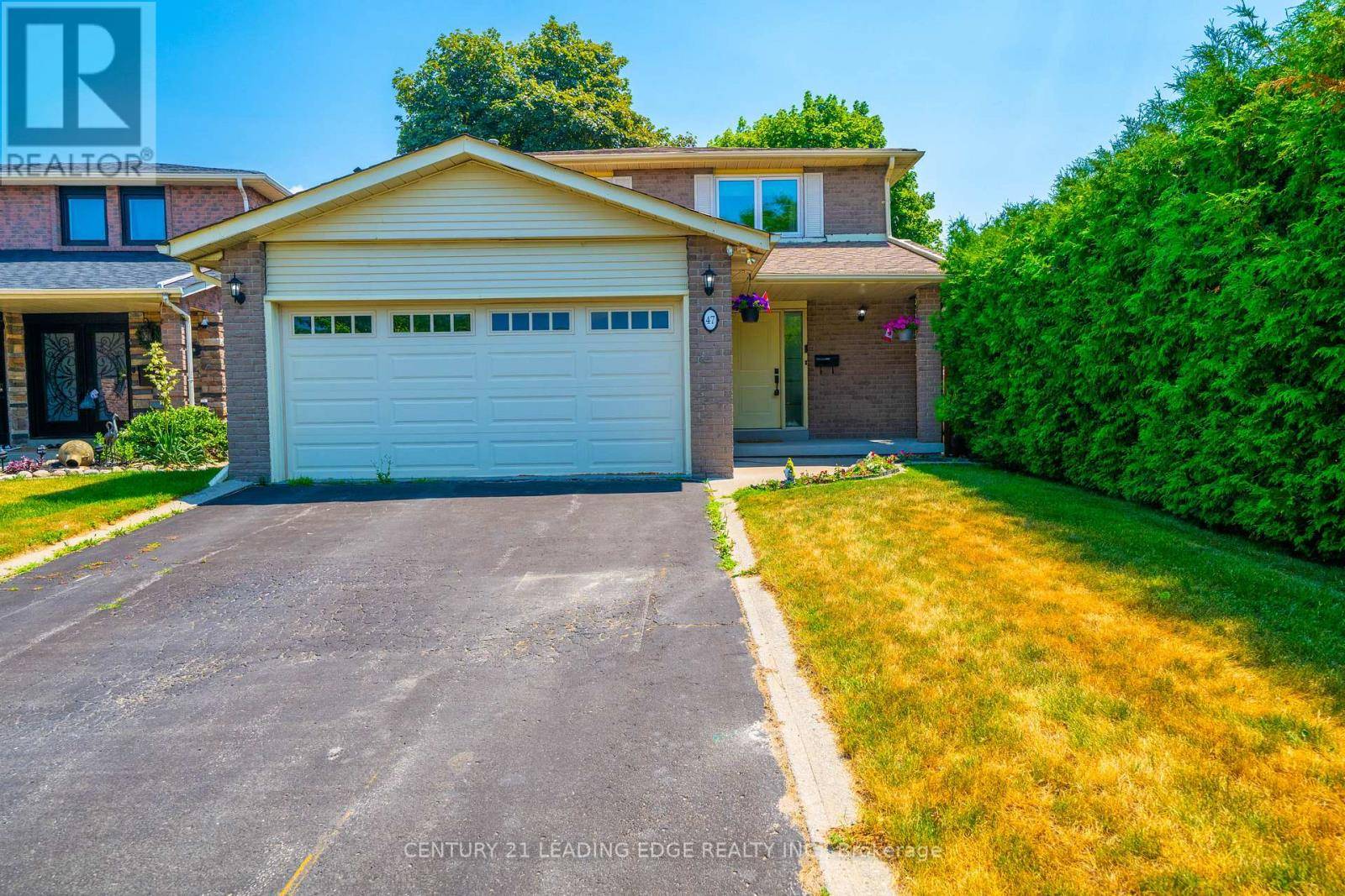 Toronto (rouge), ON M1B2M1,47 FARMHILL COURT